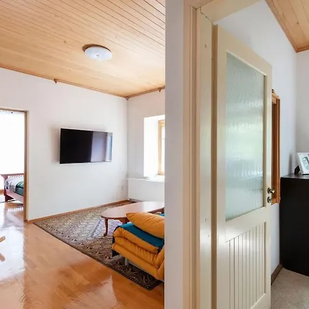 Apartament Pinewood *