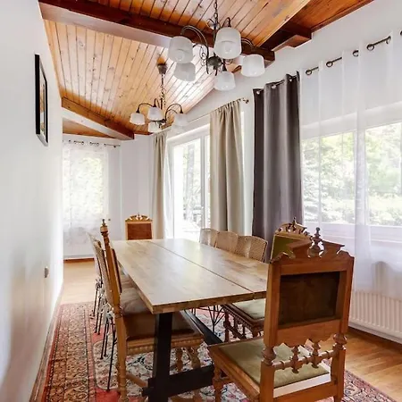 Pinewood Apartamento *