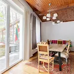 Apartament Pinewood *